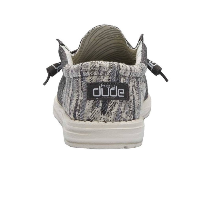 Hei Jätkä Wally Funk Hiilisininen