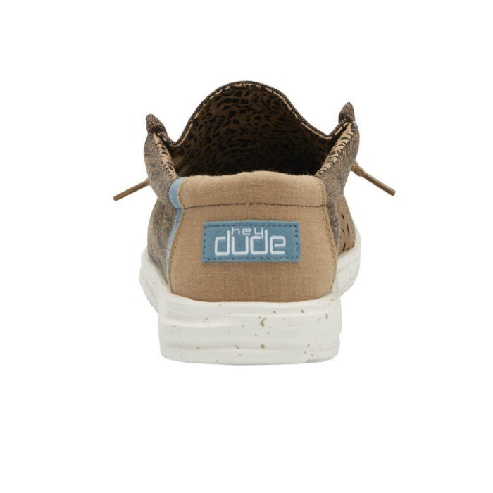 Wally Free Luonnollinen Cub Hei Jätkä